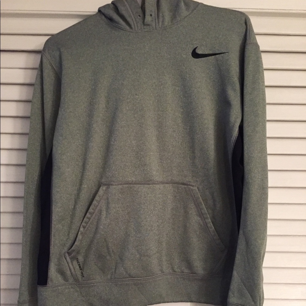 Nike sweatshirt